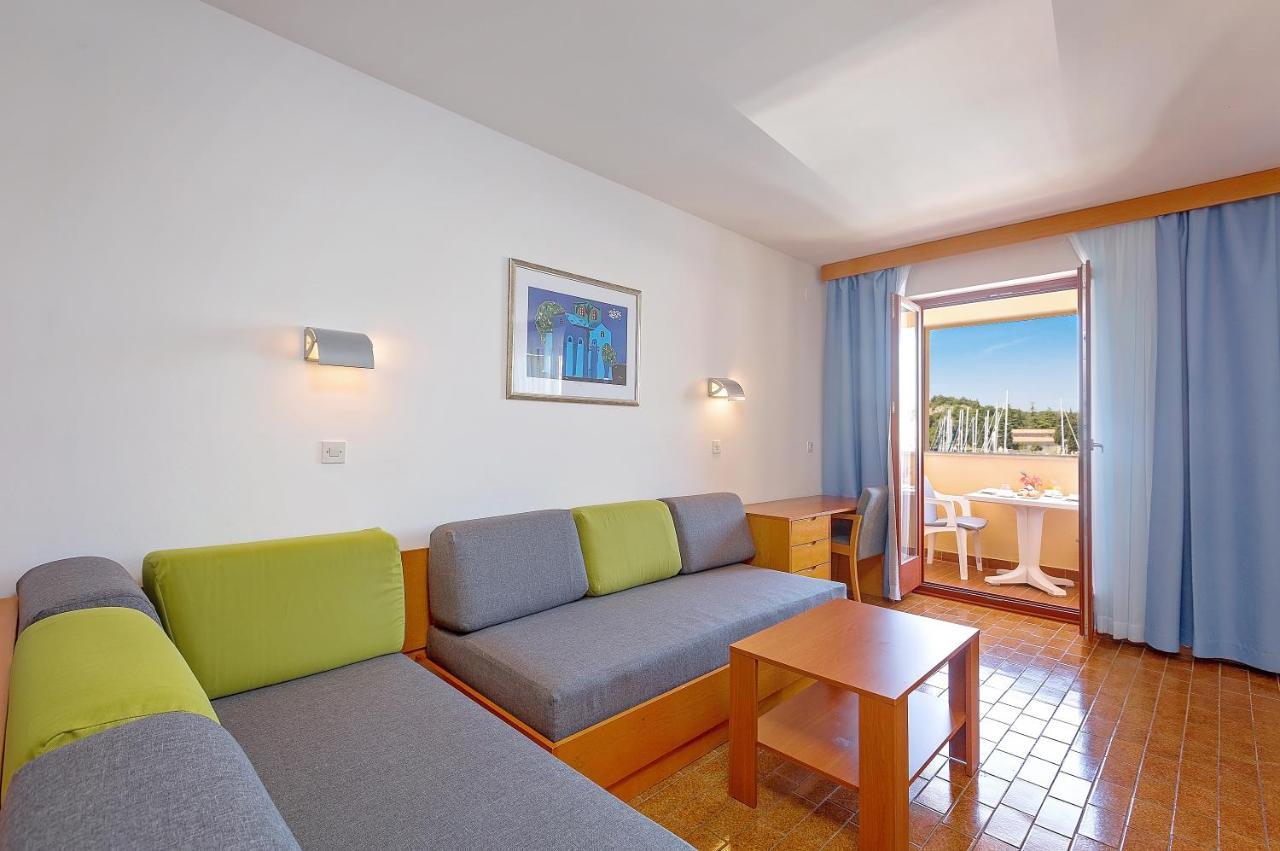Maistra Select Riva Apartments فيرسار الغرفة الصورة