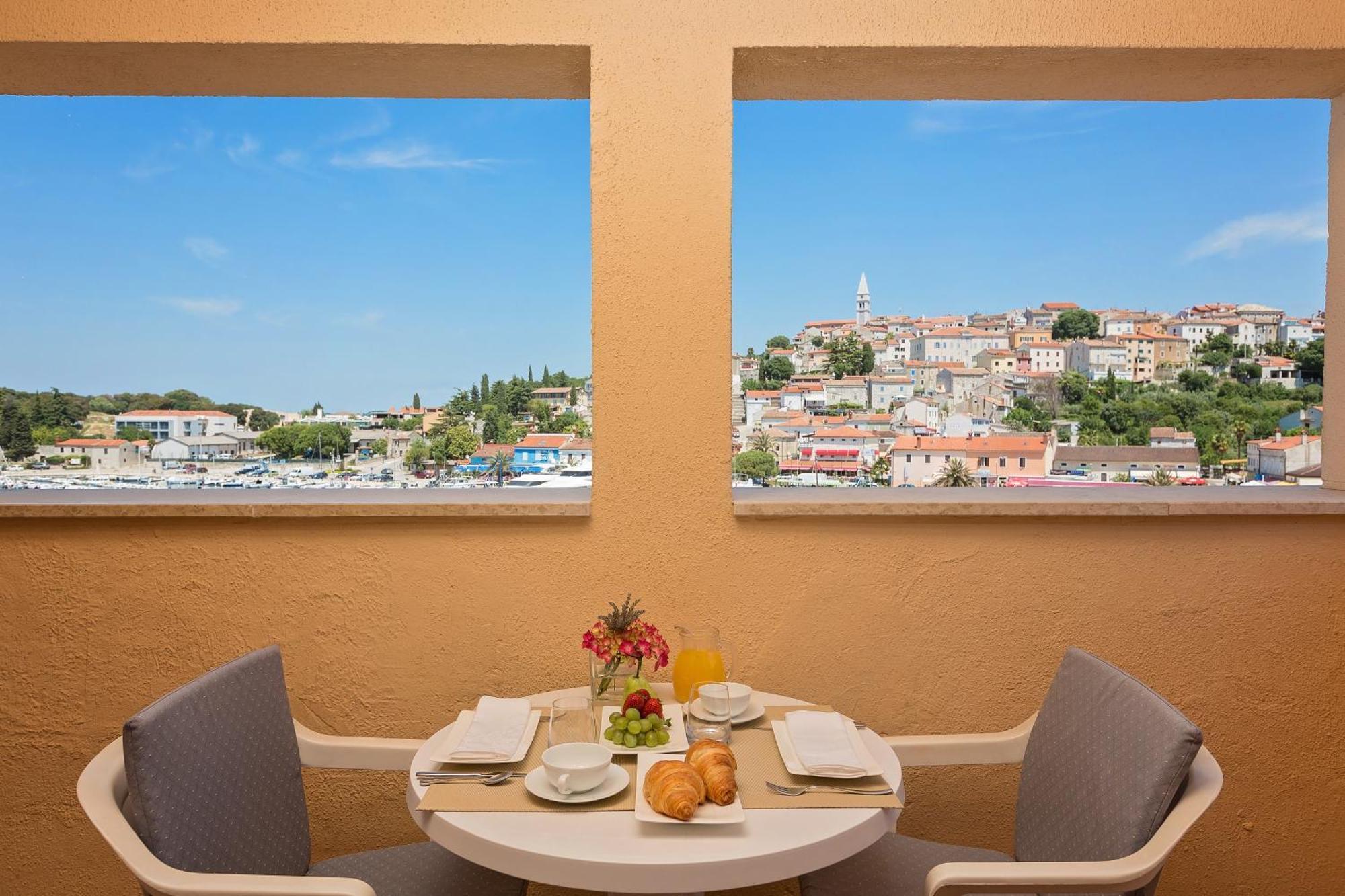 Maistra Select Riva Apartments فيرسار الغرفة الصورة